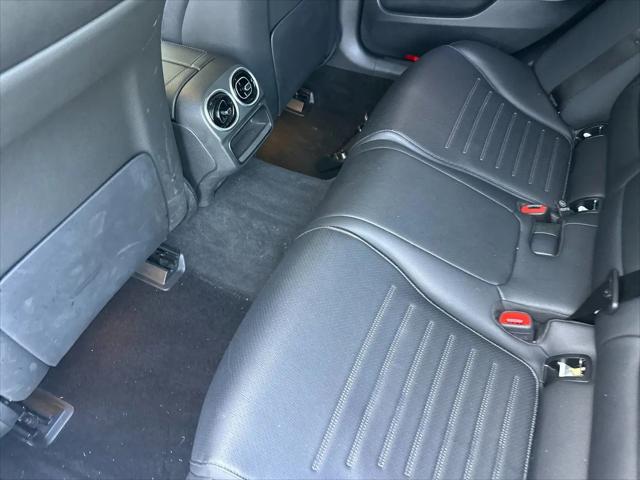 2023 Mercedes-Benz C-CLASS C 300 Sedan