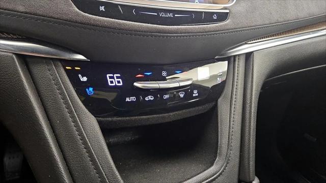 2018 Cadillac XT5 Platinum