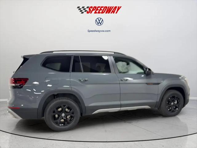 2026 Volkswagen Atlas Peak Edition