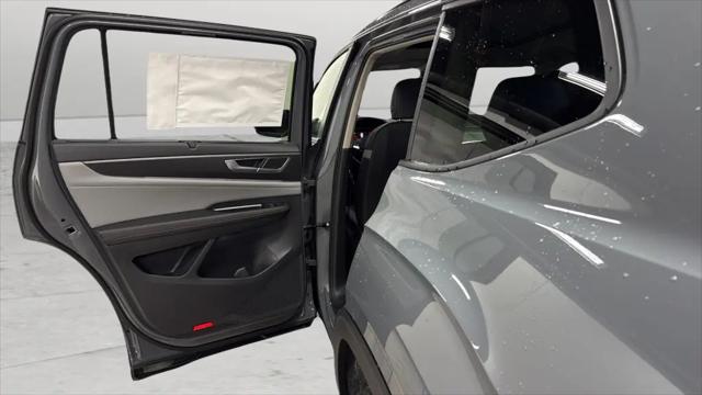 2026 Volkswagen Atlas Peak Edition
