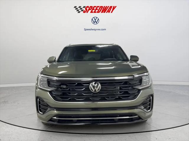 2026 Volkswagen Atlas Cross Sport SEL Premium R-Line