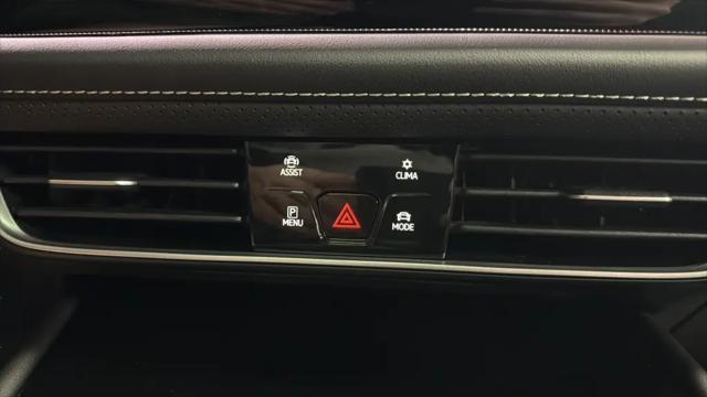 2026 Volkswagen Atlas Cross Sport SEL Premium R-Line