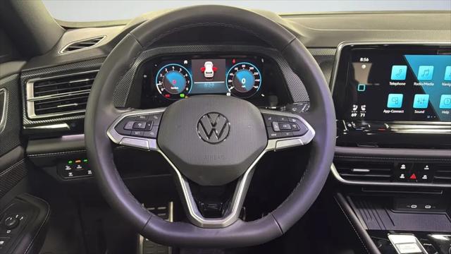 2026 Volkswagen Atlas Cross Sport SEL Premium R-Line