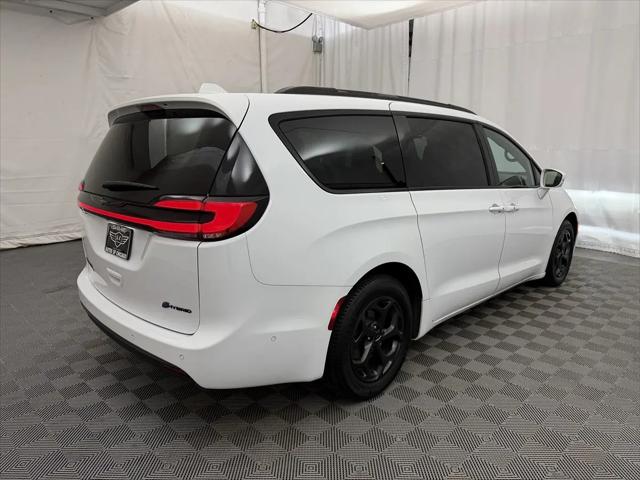 2021 Chrysler Pacifica Hybrid Limited