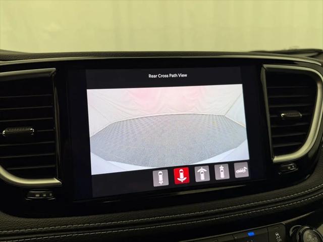 2021 Chrysler Pacifica Hybrid Limited