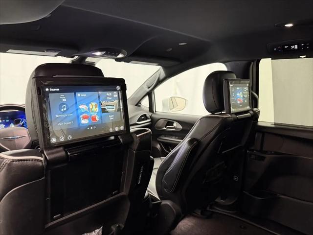 2021 Chrysler Pacifica Hybrid Limited