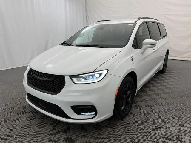 2021 Chrysler Pacifica Hybrid Limited