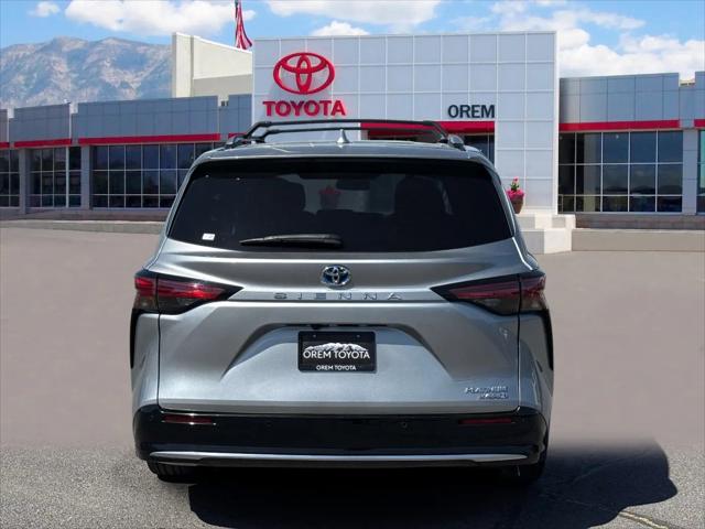 2023 Toyota Sienna Platinum