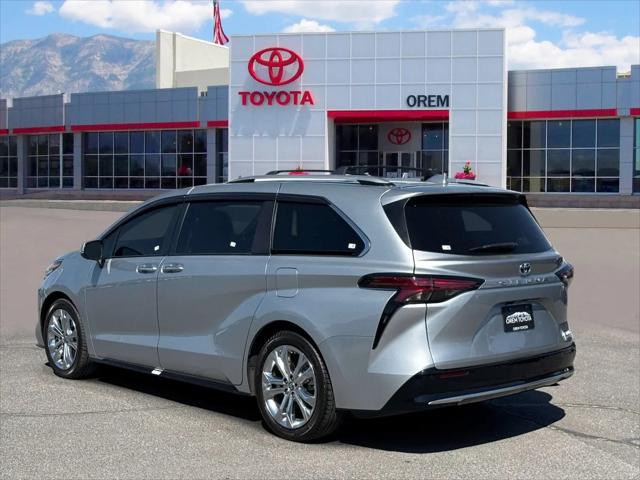 2023 Toyota Sienna Platinum