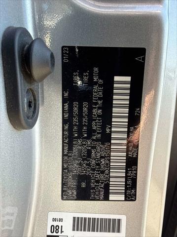 2023 Toyota Sienna Platinum