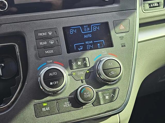 2019 Toyota Sienna L 7 Passenger