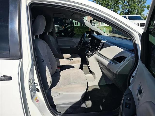 2019 Toyota Sienna L 7 Passenger