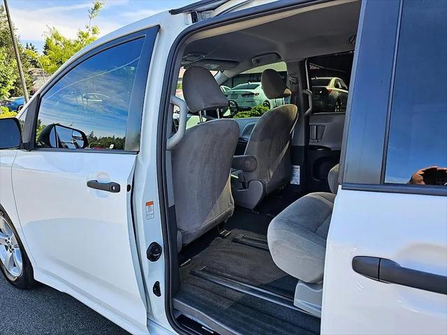2019 Toyota Sienna L 7 Passenger