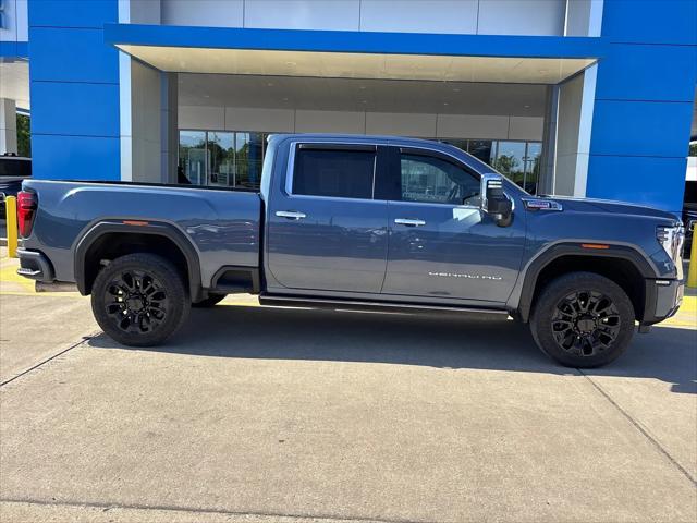 2025 GMC Sierra 2500HD 4WD Crew Cab Standard Bed Denali