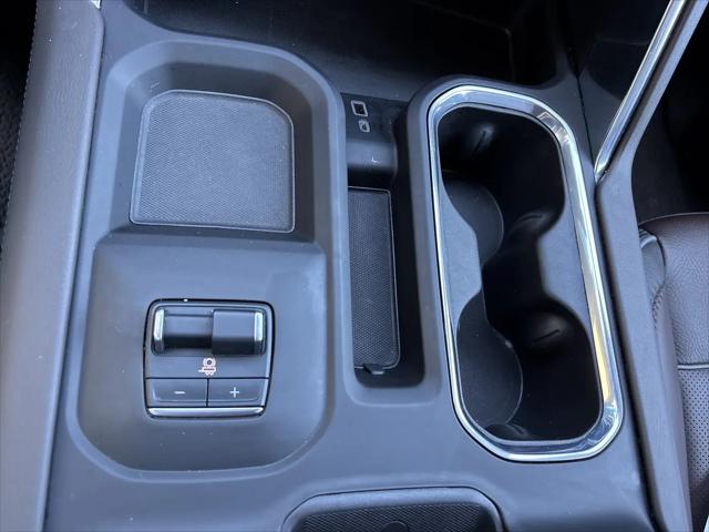 2025 GMC Sierra 2500HD 4WD Crew Cab Standard Bed Denali