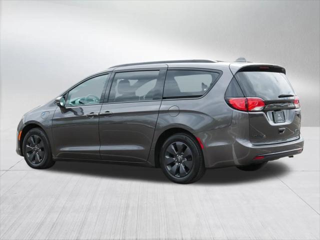 2020 Chrysler Pacifica Hybrid Limited