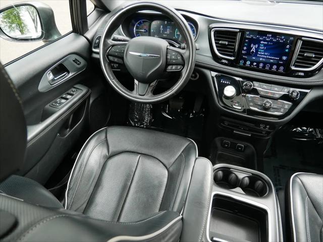 2020 Chrysler Pacifica Hybrid Limited