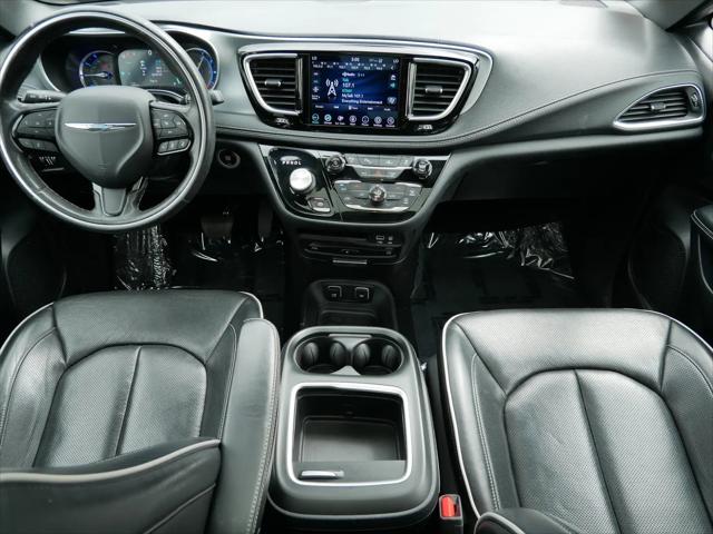 2020 Chrysler Pacifica Hybrid Limited