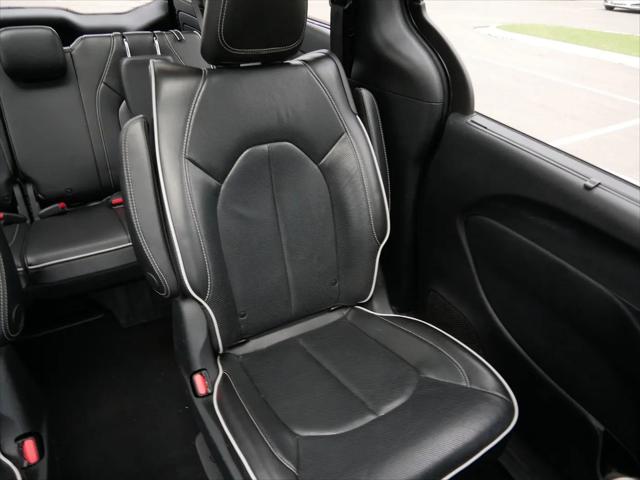 2020 Chrysler Pacifica Hybrid Limited
