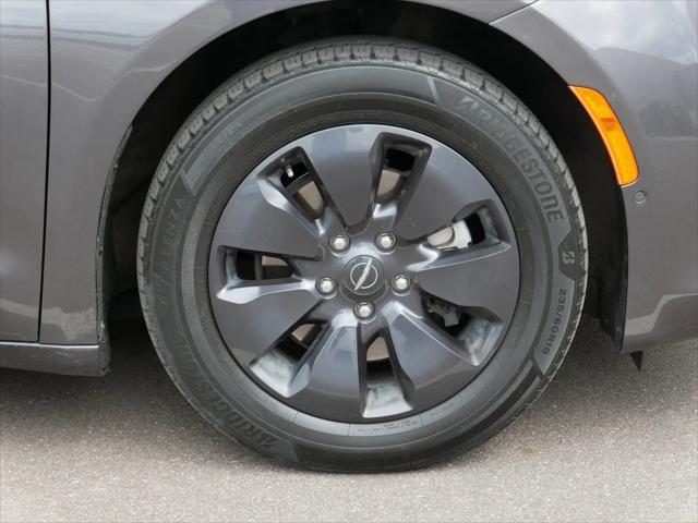 2020 Chrysler Pacifica Hybrid Limited