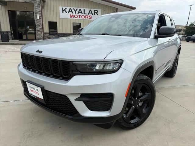 2022 Jeep Grand Cherokee Altitude 4x4