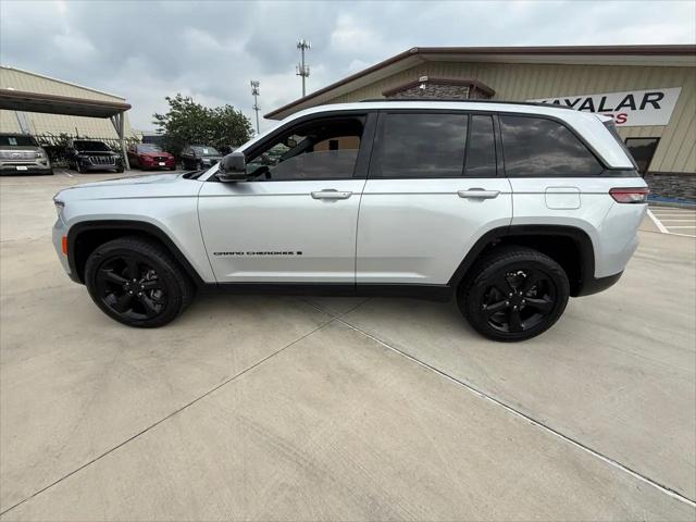 2022 Jeep Grand Cherokee Altitude 4x4