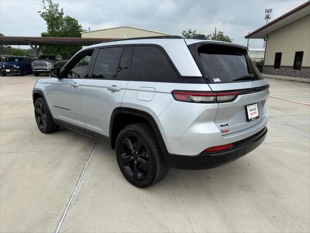 2022 Jeep Grand Cherokee Altitude 4x4