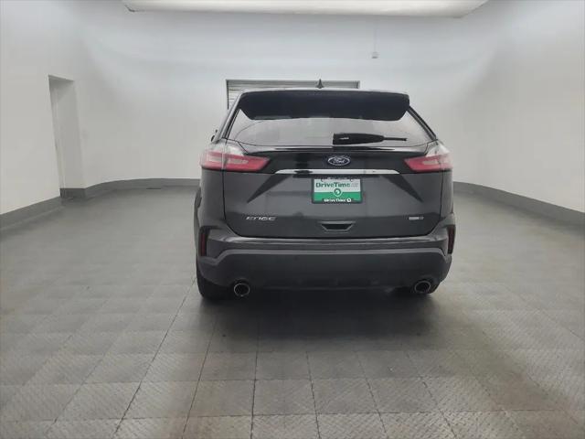 2020 Ford Edge SE