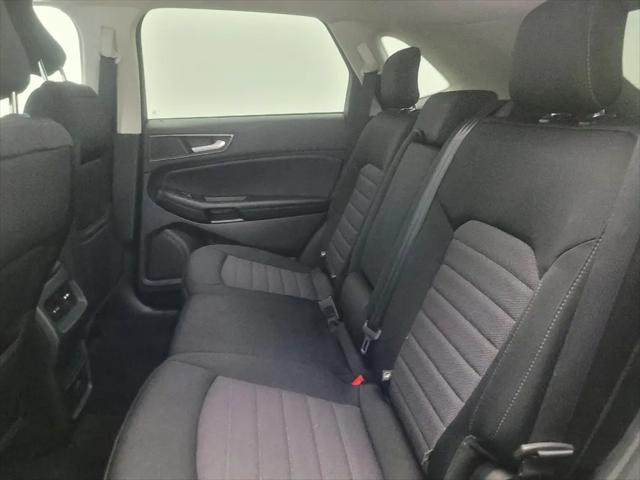 2020 Ford Edge SE