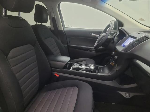 2020 Ford Edge SE