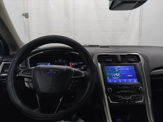 2020 Ford Fusion Hybrid SE