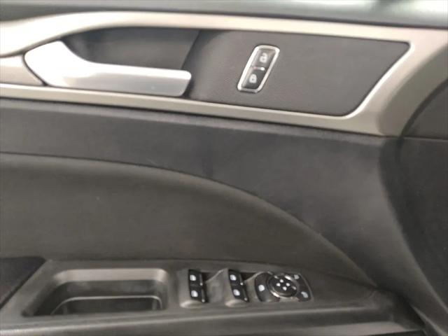 2020 Ford Fusion Hybrid SE