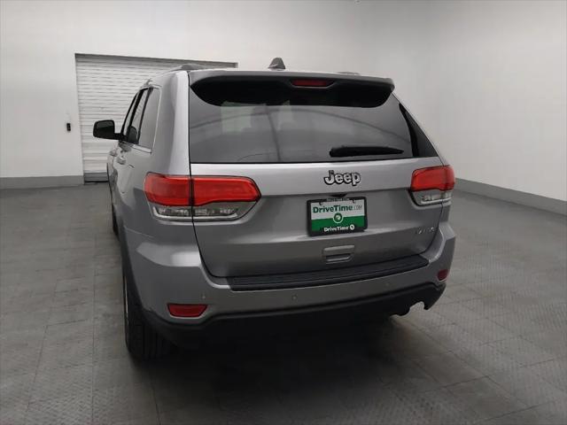 2017 Jeep Grand Cherokee Laredo 4x2