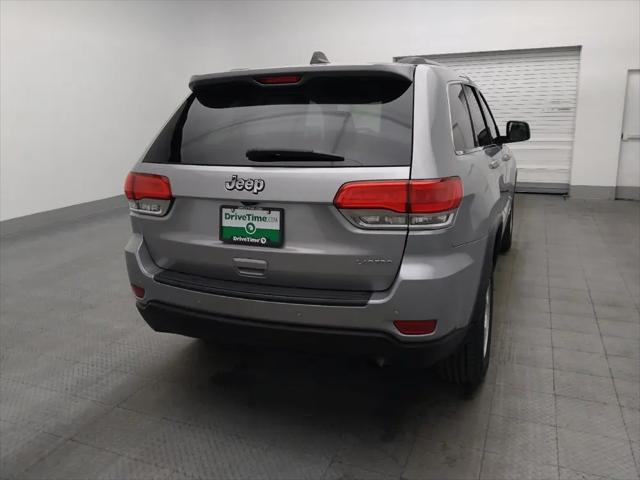 2017 Jeep Grand Cherokee Laredo 4x2