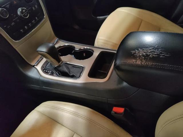 2017 Jeep Grand Cherokee Laredo 4x2