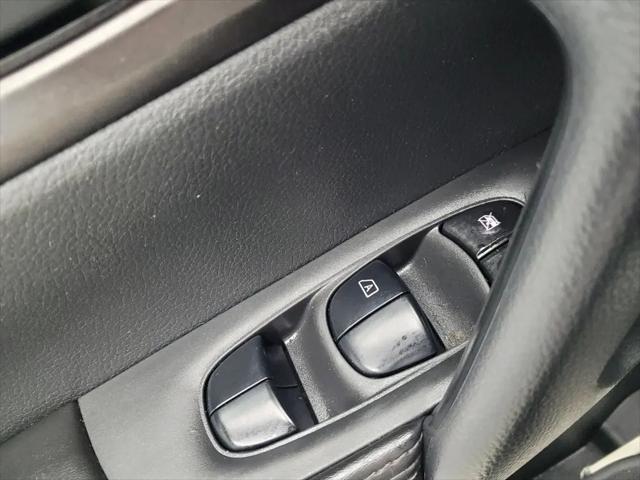 2020 Nissan Rogue Sport S FWD Xtronic CVT