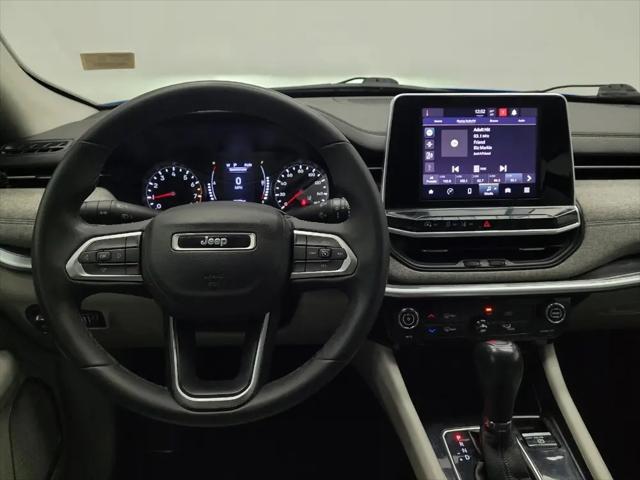 2022 Jeep Compass Latitude FWD