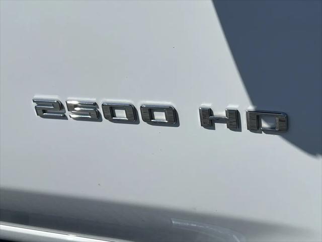 2022 Chevrolet Silverado 2500HD 4WD Crew Cab Standard Bed LT