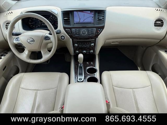 2015 Nissan Pathfinder Platinum