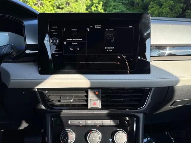 2025 Volkswagen Taos 1.5T S