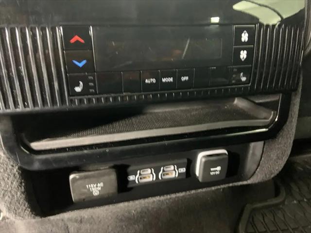 2023 Jeep Wagoneer Series III 4x4