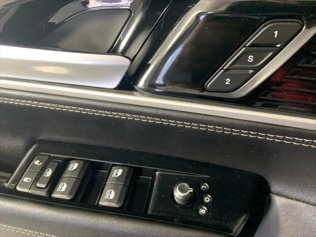 2023 Jeep Wagoneer Series III 4x4