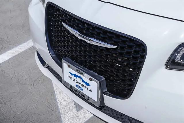 2016 Chrysler 300 300S