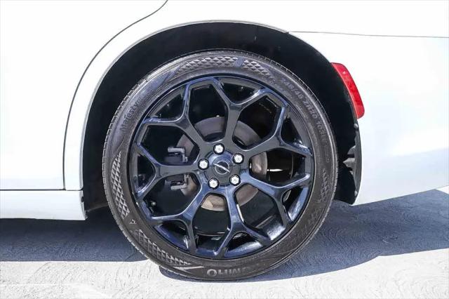 2016 Chrysler 300 300S
