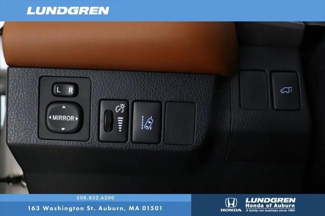 2016 Toyota RAV4 Hybrid Limited