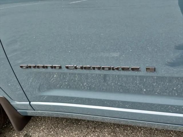 2026 Jeep Grand Cherokee Limited Reserve