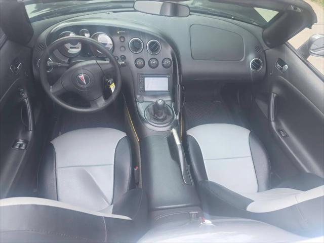 2007 Pontiac Solstice Base