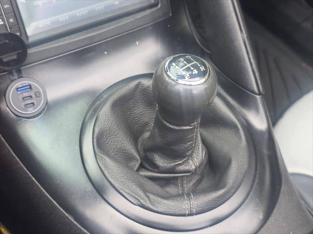 2007 Pontiac Solstice Base