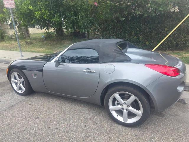 2007 Pontiac Solstice Base
