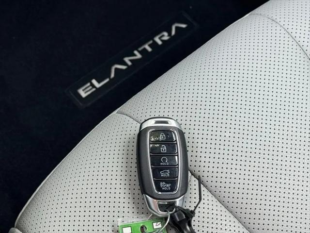 2023 Hyundai Elantra Limited
